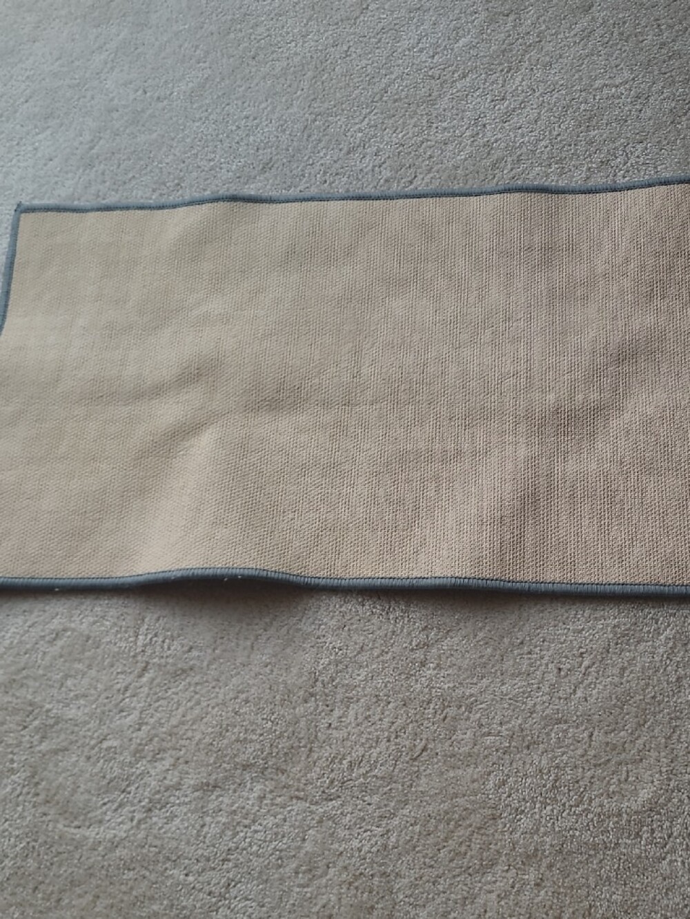Gray Textured Throw Rug - Picture 3 of 5